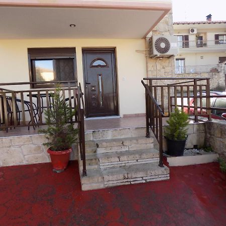 Elzaf2 Apartment อาฟิโตส ภายนอก รูปภาพ