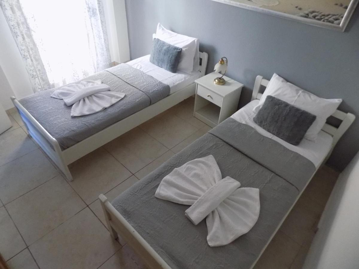 Elzaf2 Apartment อาฟิโตส ภายนอก รูปภาพ
